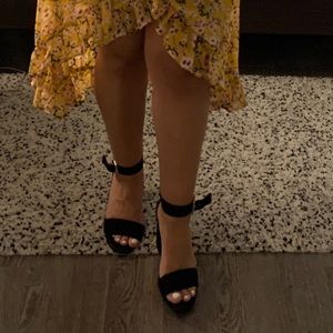 NWT Size 9W (8) block sandal heels black - RAID